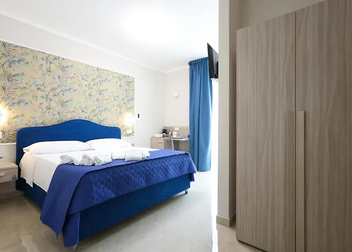 Sara 4* סנטה דומניקה