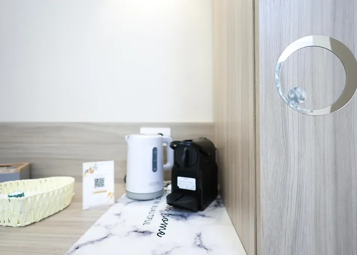 Sara לינה וארוחת בוקר