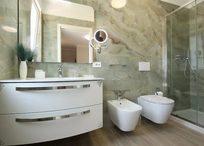 לינה וארוחת בוקר Sara 4*